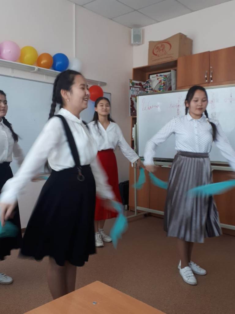 «Бұл көңілді орыс тілі»